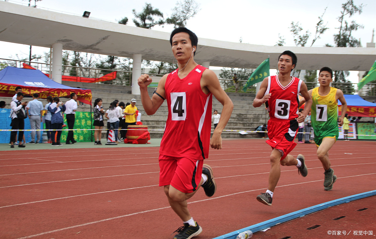 九游下载安装官网-Ning重返赛场，出色防守首场状态出色，法国队观众沸腾！